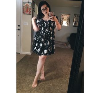 Sun and moon hot topic dress.